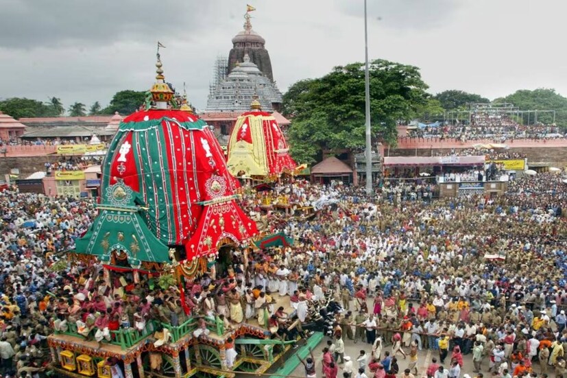 আজ দিনভর নানা শুভ মুহূর্ত আছে৷ পঞ্জিকা অনুযায়ী আজ সকাল ১১.৫৫ থেকে দুপুর ১২.৫১ পর্যন্ত অভিজিৎ মুহূর্ত এবং আবার দুপুর ২.৪২ থেকে ৩.৩৮ পর্যন্ত রয়েছে অভিজিৎ মুহূর্ত৷