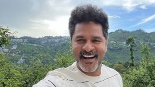 ৫০ বছর বয়সে পৌঁছে ফের পিতৃত্বের স্বাদ পেলেন প্রভুদেবা