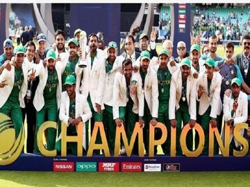 ক্রিকেট বিশ্বে আবার কাঙাল পাকিস্তান