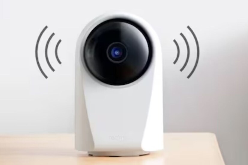 Realme Smart Cam 360° -  গ্রাহকরা এটি কোম্পানির ওয়েবসাইট থেকে ২৯৯৯ টাকায় কিনতে পারবেন। এই সিকিউরিটি ক্যামেরাতে ৩৬০ ডিগ্রি ভিউ, AI মোশন ডিটেকশন, ১০৮০p ভিডিও রেকর্ডিং এবং টু-ওয়ে কমিউনিকেশনের মতো ফিচার রয়েছে।