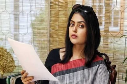 সায়নীকে ঘিরে গুঞ্জন তুঙ্গে