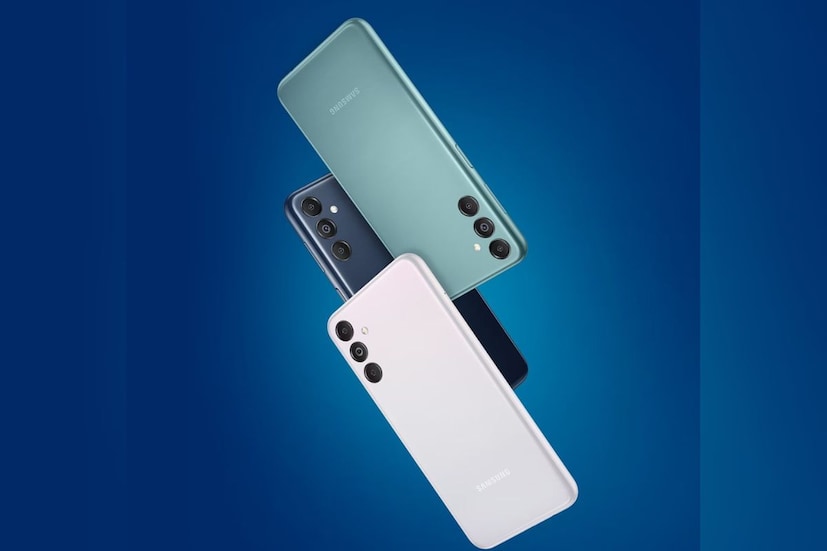 Samsung Galaxy M14 -  এই ফোনটি Flipkart থেকে ১৪,৮০০ টাকায় ক্রয় করা যাবে। ক্যামেরা হিসেবে এই Samsung ফোনে ৫০ মেগাপিক্সেলের প্রাইমারি ক্যামেরা পাওয়া যায়। এটিতে একটি ২ মেগাপিক্সেলের ডেপথ সেন্সর এবং একটি ২ মেগাপিক্সেলের ম্যাক্রো সেন্সর রয়েছে। ফোনের সামনে একটি ১৩ মেগাপিক্সেলের সেলফি ক্যামেরা দেওয়া হয়েছে।