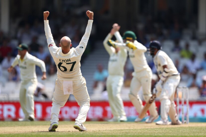 পঞ্চম দিনে বিরাট কোহলি ও অজিঙ্কে রাহানের ব্যাটে লড়াইয়ে আশা দেখেছিল ভারতীয় ফ্যানেরা। সেই আশা সকাল সকালই শেষ করে দেয় অজি বোলাররা।