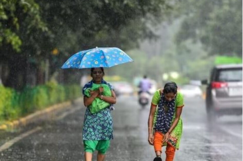 পূর্বাভাস অনুযায়ী দক্ষিণবঙ্গে বৃষ্টিপাত আসতে দেরি হয়েছে প্রায় ৮ থেকে ৯ দিন। দক্ষিণবঙ্গে গত বছরের সর্বোচ্চ বৃষ্টিপাত হয় বাঁকুড়া জেলায়। (রিপোর্টার: নীলাঞ্জন বন্দ্যোপাধ্যায়)