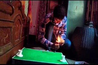 কারখানার ধোঁয়া থেকে এ কী আবিষ্কার করল দশম শ্রেণির ছাত্র! 