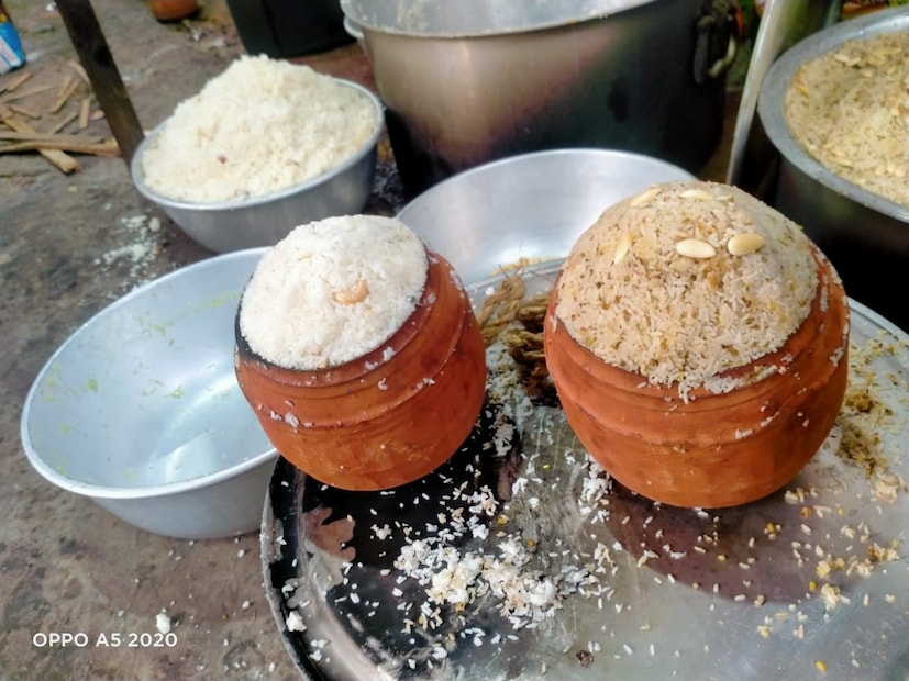 অনিন্দ্যবাবু বলেন, ‘জগন্নাথ, বলরাম, সুভদ্রা তিনজনকে মন্দিরে রাখলে নিয়মিত পুজো সেবার আয়োজন করতে হয়। কিন্তু এই মন্দিরে শুধুই জগন্নাথ দেবের।’ করোনার সময় যখন কলকাতার বাসিন্দারা পুরীতে যেতে পারছেন না । সেই সময় বাঙ্গালীদের দুঃখ ঘোচাতে এই মন্দির করেছিলেন ক্যানাল পারের কাউন্সিলর।