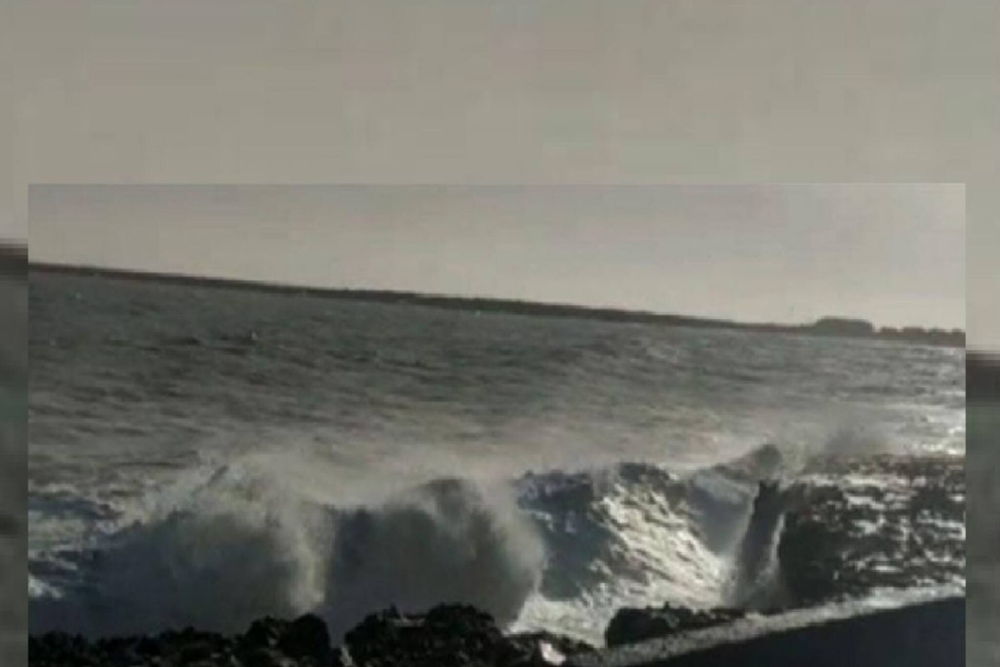 ভয়ানক শক্তিশালী সাইক্লোন বিপর্যয়, প্রবল হাওয়া, তুমুল স্রোত, কীরকম তোলপাড়