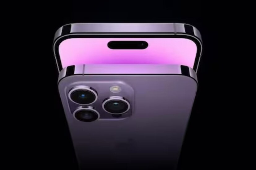 গত বছর লঞ্চ করা iPhone 14 মূলত ভারতে ৭৯,৯০০ টাকায় বিক্রি হচ্ছিল। যা আইফোনের এই মডেলের লঞ্চ প্রাইজও। তবে অ্যামাজনে বর্তমানে ৬৮,০০০ টাকার নিচে পাওয়া যাচ্ছে। যা iPhone 14-এর ভারতের বাজারে সবথেকে কম দামে।