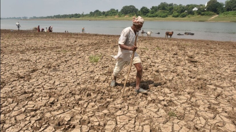 এল নিনো এবং বর্ষা যদিও বর্ষা সূচনার বিলম্ব কোনওভাবেই গোটা মরশুমের বৃষ্টিপাতকে সে ভাবে প্রভাবিত করে না, কিন্তু এই বছর বড় ফ্যাক্টর হয়ে দাঁড়িয়েছে 'এল নিনো'। যার দ্বারা বর্ষা প্রভাবিত হবে বলে আশঙ্কা করা হচ্ছে।