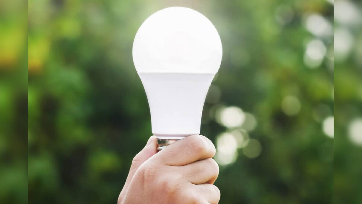 Why Do Light Bulbs Glow When Switched Off? কেন LED বাল্ব বন্ধ করার পরেও