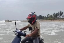 ইলেকট্রিক স্কুটার নিয়ে সমুদ্রে নেমে গেল ইউটিউবার! ফল যা হল, জেনে হা হয়ে যাবেন