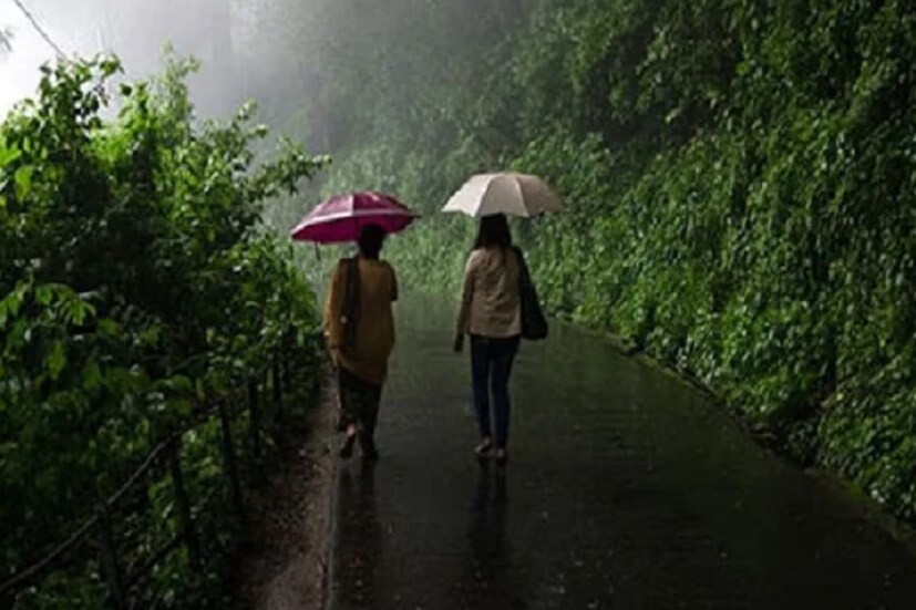 ভারী বৃষ্টি হতে পারে ১০০ মিলিমিটার পর্যন্ত দার্জিলিং, কালিম্পং, মালদহ, উত্তর ও দক্ষিণ দিনাজপুরে।