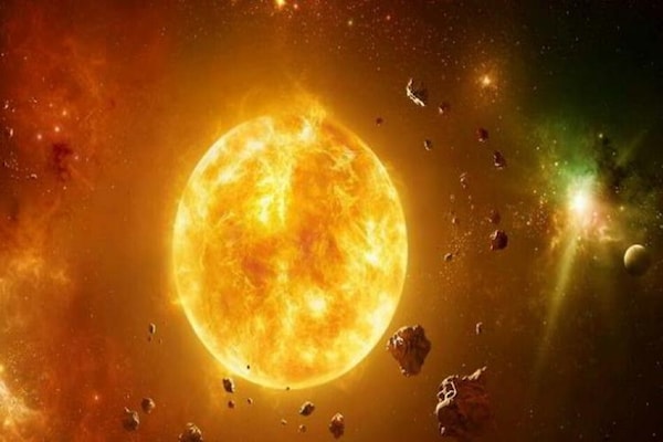 Surya Gochar 2023: মিথুনে সূর্যের গোচর, জীবনে অভিশাপ নেমে আসবে এই ৫ রাশির