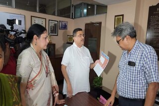 বিদ্যুৎ ভবনে শুভেন্দু অধিকারী
