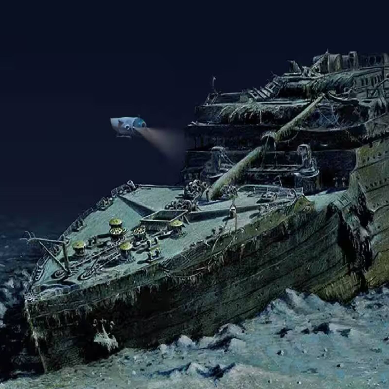 bacteria is eating titanic ship iron metal, টাইটানিকের লোহা খেয়ে বেঁচে