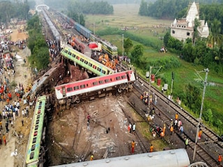 ওড়িশা ট্রেন দুর্ঘটনা!
