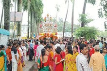 রাজ প্রথা মেনে টান পড়ল রথের দড়িতে, মাসির বাড়ি চললেন মদনমোহন দেব