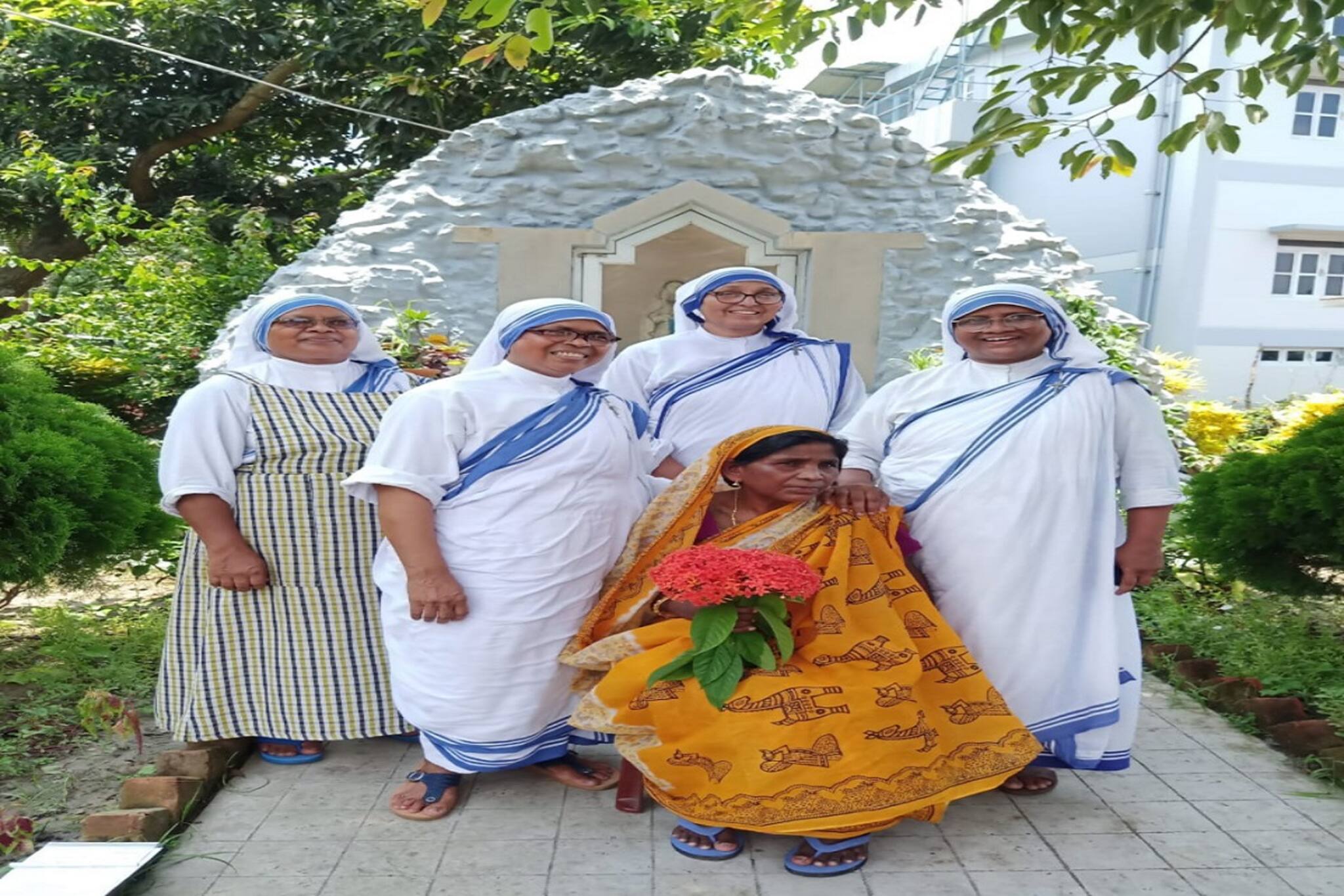 ১৭ বছর আগে মেলায় হারিয়ে যাওয়া মহিলা ফিরে পেল পরিবারকে! কীভাবে জানেন