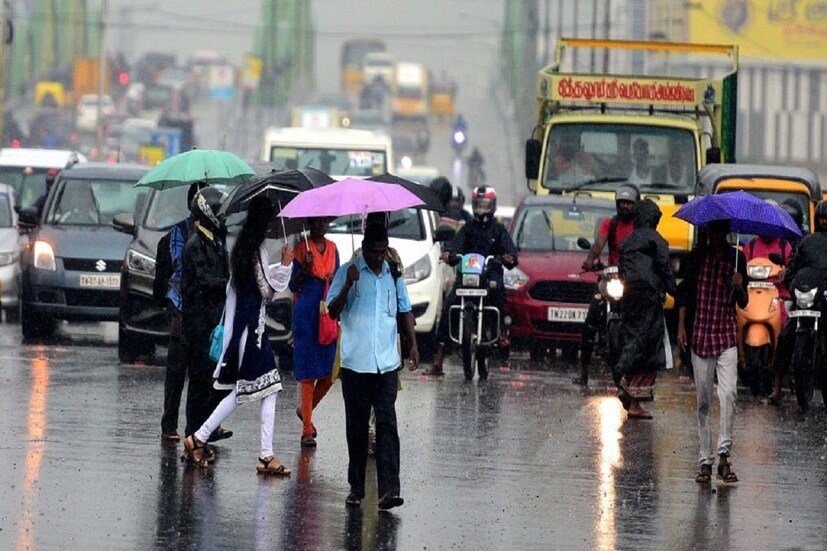 ভারী বৃষ্টিপাতের সতর্কতা মানুষের মনে আশার সঞ্চার ঘটাচ্ছে এটা বলাই যেতে পারে ৷ প্রতীকী ছবি ৷