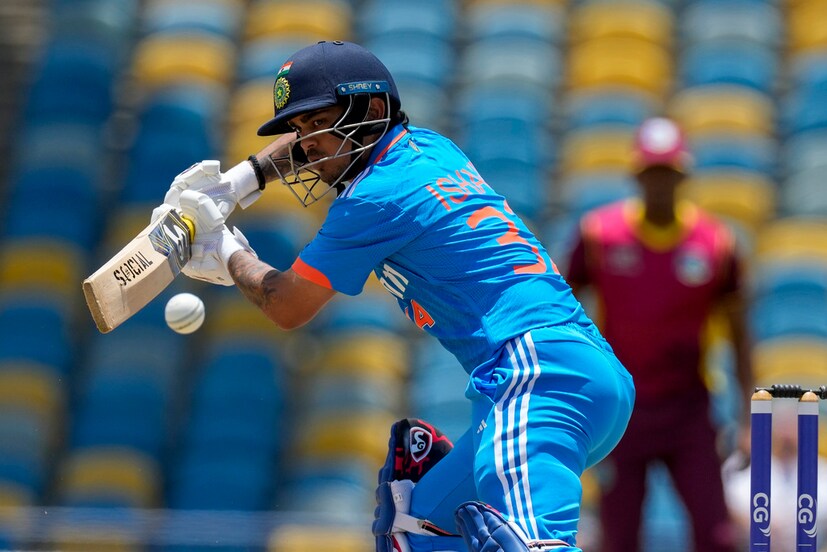 ঈশান কিষানকে যোগ্য সঙ্গত দিলেন হার্দিক পান্ডিয়া। তিনিও হাফ সেঞ্চুরি করলেন। এই জুটি বড় ইনিংস না খেললে এদিন ভারতীয় দলের ভরাডুবি হতে পারত। 