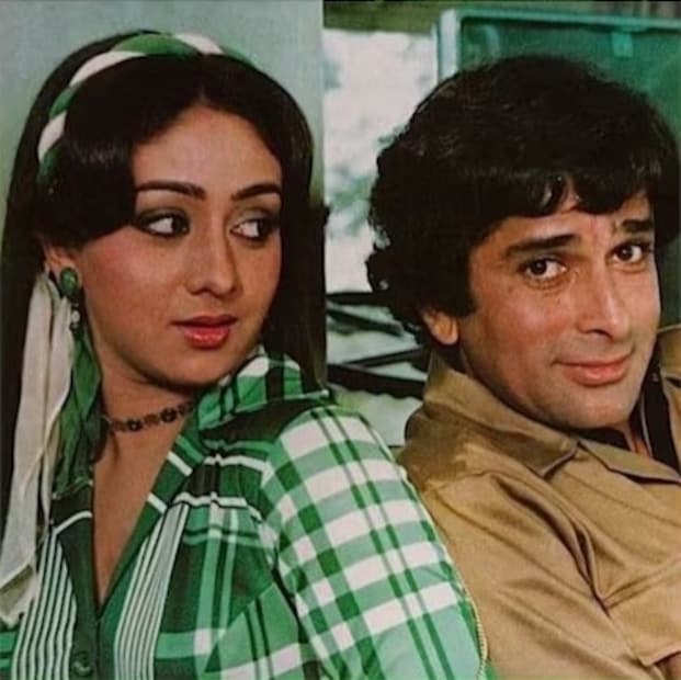  সংবাদমাধ্যমের রিপোর্ট থেকে জানা যায় যে, ‘শান’ ছবিটিতে আসলে অভিনয় করার কথা ছিল হেমা মালিনীর। আসলে রমেশ সিপ্পির পরিচালনায় মুক্তি পেয়েছিল কালজয়ী অ্যাকশন থ্রিলার ‘শোলে’। আর তার পরেই পরিচালক রমেশ সিপ্পি ‘শান’ ছবিটি বানিয়েছিলেন। এদিকে ‘শোলে’ সমস্ত রেকর্ড ভেঙে দেওয়ায় ওই ছবির স্টার কাস্টকেই ‘শান’ ছবিতে রাখতে চেয়েছিলেন পরিচালক। অর্থাৎ ‘শান’ ছবিতে ধর্মেন্দ্র, অমিতাভ বচ্চন, সঞ্জীব কুমার, জয়া বচ্চন এবং হেমা মালিনীকেই চেয়েছিলেন রমেশ সিপ্পি।