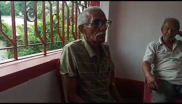 পঞ্চায়েত ভোটে দাঁড়ানো হল কাল কাজ গেল বছর বাহাত্তরের সিপিএম প্রার্থীর