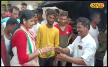 কৌস্তভ বাগচীর সঙ্গে এ কী করল তৃণমূল! মেদিনীপুর শহরে বিরল ছবি