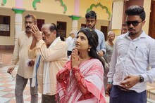 কাঠফাটা রোদে হুট খোলা গাড়িতে ভোটপ্রচারে অদিতি মুন্সি, নবদ্বীপে উপচে পড়ল ভিড়