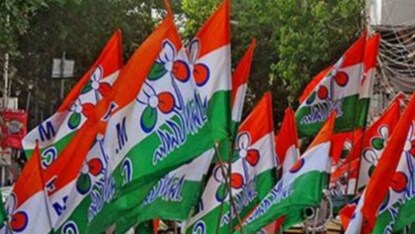 ক্যানিংয়ে আক্রান্ত তৃণমূল৷ 