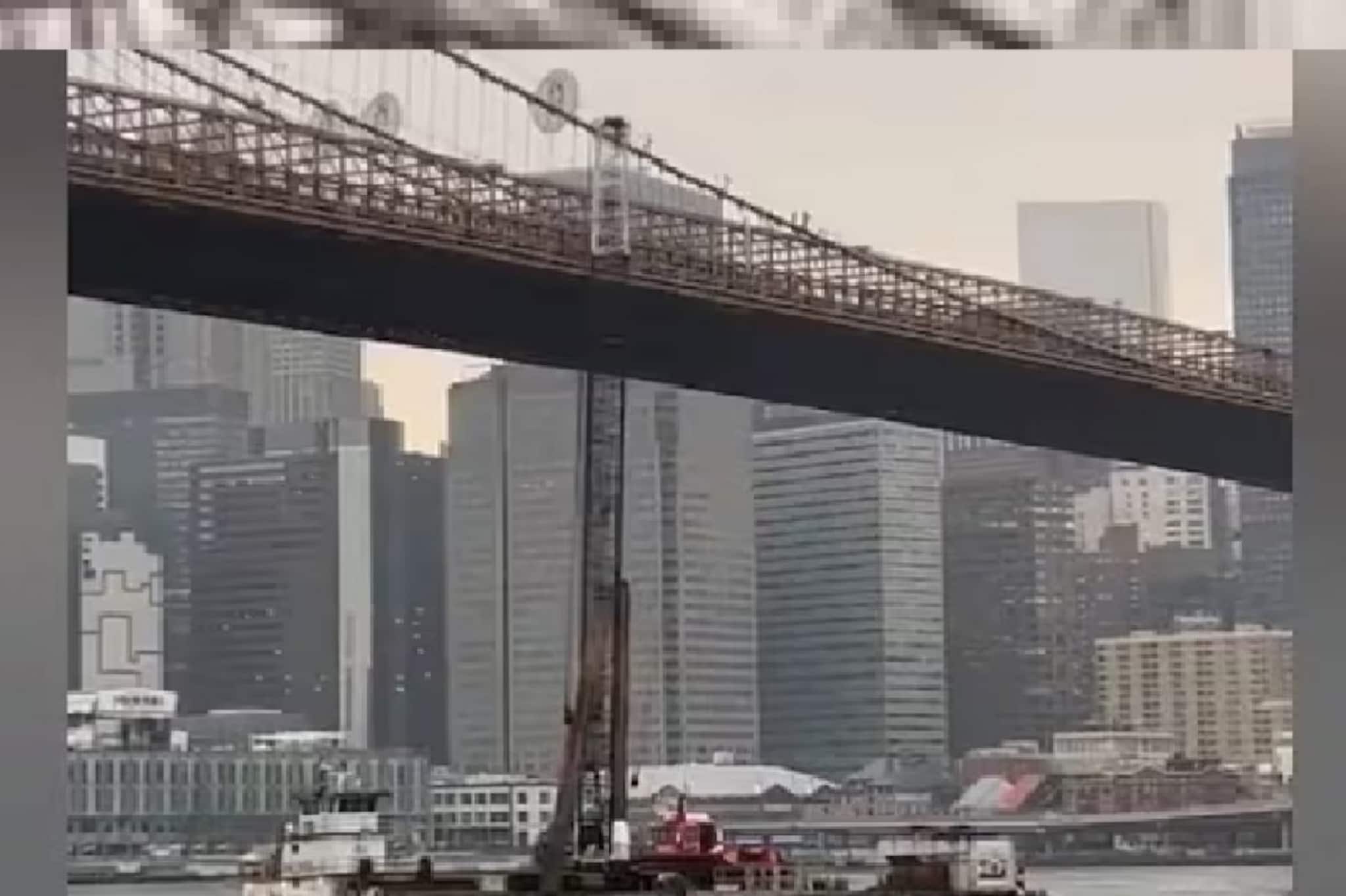 Viral Reel: ধাঁই করে গিয়ে ধাক্কা জাহাজের, ঐতিহাসিক ব্রুকলিন ব্রিজের যা হাল হল