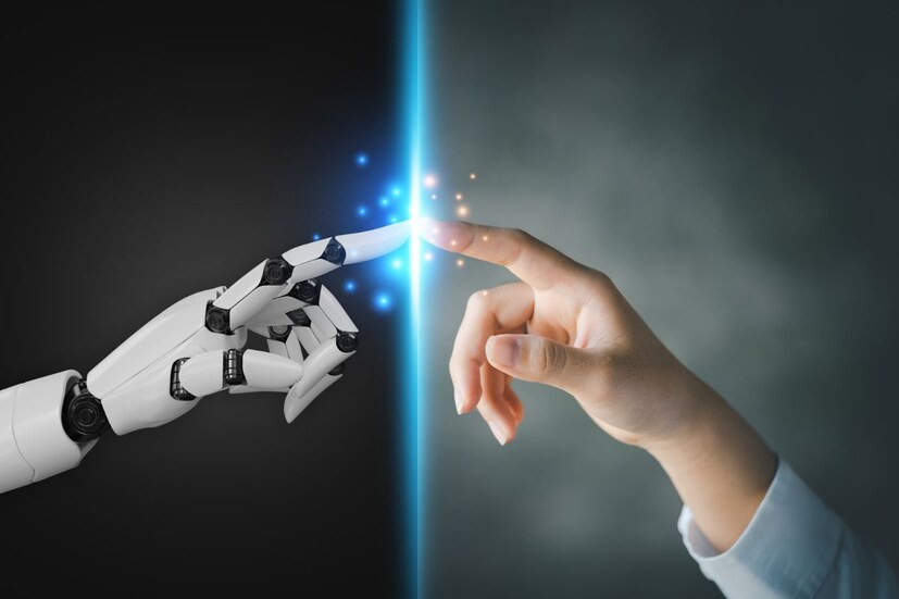 এরপর নিজের মোবাইল ডিভাইসে OpenAI-এর ChatGPT অ্যাপটি ইনস্টল করে নিতে হবে।