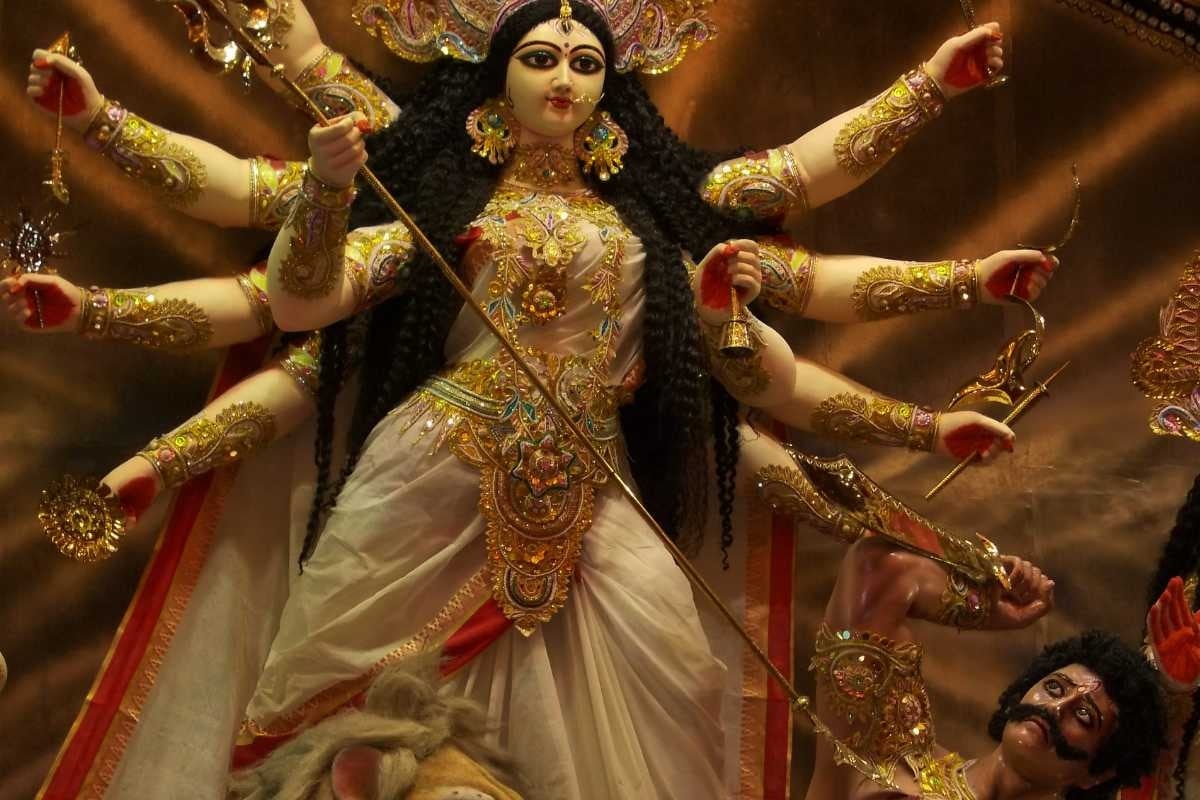 Durga Puja 2023: বিরাট সুখবর! পুজোয় টানা দেড় সপ্তাহ ছুটি ...