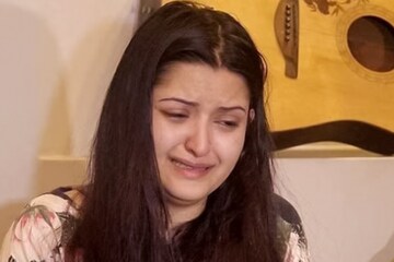 কাঠগড়ায় উঠতেই অঝোরে কান্না! ভেঙে পড়লেন পরীমণি, তারপর যা করলেন বিচারক...