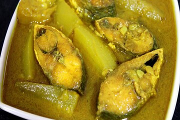 ডিমভরা ইলিশ খাওয়া ভাল? ইলিশের ডিম খেলে শরীরে কী হয় জানুন