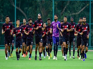 ফাইনালে নামার আগে অনুশীলনে টিম ইন্ডিয়া