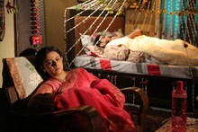 ছেলের ফুলশয্যায় পাশে শুলেন মা! 'কার কাছে কই মনের কথা' নিয়ে চরম ট্রোল নেটপাড়ায়