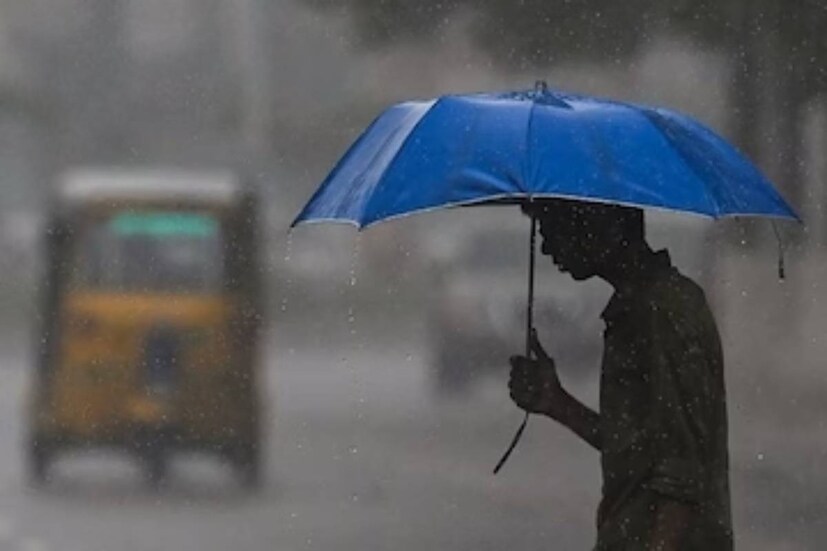 বর্ষণবিধ্বস্ত হরিয়ানাও৷ আবহাওয়া দফতর সূত্রে জানানো হয়েছে হিসারে ৯ মিমি, আম্বালায় ৮ মিমি, সিরসায় ২ মিমি এবং কার্নালে ১ মিমি বৃষ্টিপাত হয়েছে৷ চণ্ডীগড়ে বৃষ্টি হয়েছে ২০.৩ মিলিমিটার৷ 