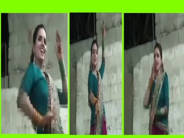 মাধুরী দীক্ষিতের গানে সীমা হায়দারের নাচের ভিডিও নিয়ে নেটিজেনরা জমিয়ে কমেন্ট করছেন- Photo Courtesy- Instagram