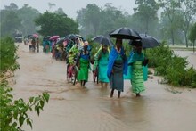 ভুটান পাহাড়ে তুমুল বৃষ্টি, বন্যায় ভাসল ডুয়ার্সের বিন্নাগুড়ি-বানারহাট