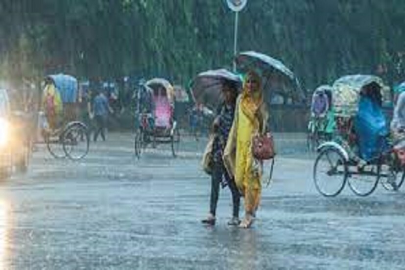 ২-১ দিনের মধ্যেই দক্ষিণবঙ্গে বৃষ্টির আগুনে স্পেল শুরু হতে পারে ৷ মূলত উত্তর পশ্চিম বঙ্গোপসাগরে ঘূর্ণাবর্তর ফলেই এমন পরিস্থিতির সৃষ্টি হয়েছে ৷ প্রতীকী ছবি ৷