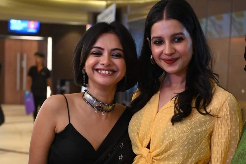 শুধু প্রেম নয়,  এই ছবিতে ধরা পরেছে বন্ধুত্বের গল্পও।  বহু বছর পর জুটি বেঁধেছে বিক্রম- শোলাঙ্কি। বাংলার ঘরে ঘরে এই জুটি মন কেড়ে ছিল দর্শকদের। তবে শুরু তাঁরা নয়, এই ছবিতে গুরুত্বপূর্ণ ভূমিকায় রয়েছেন অনিন্দ্য চট্ট্যোপাধ্যায়, সুজয়প্রসাদ, অনামিকা চক্রবর্তী ও অন্যান্যরা।