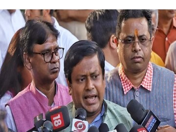 হরিরামপুরের প্রাক্তন বিডিওর বিরুদ্ধে হুমকির বিস্ফোরক অভিযোগ করলেন সুকান্ত মজুমদার