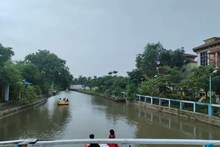 ইছামতীর তীরে সবুজে ঘেরা মনোরম পরিবেশে তৈরি টাকি ইকো পার্কে