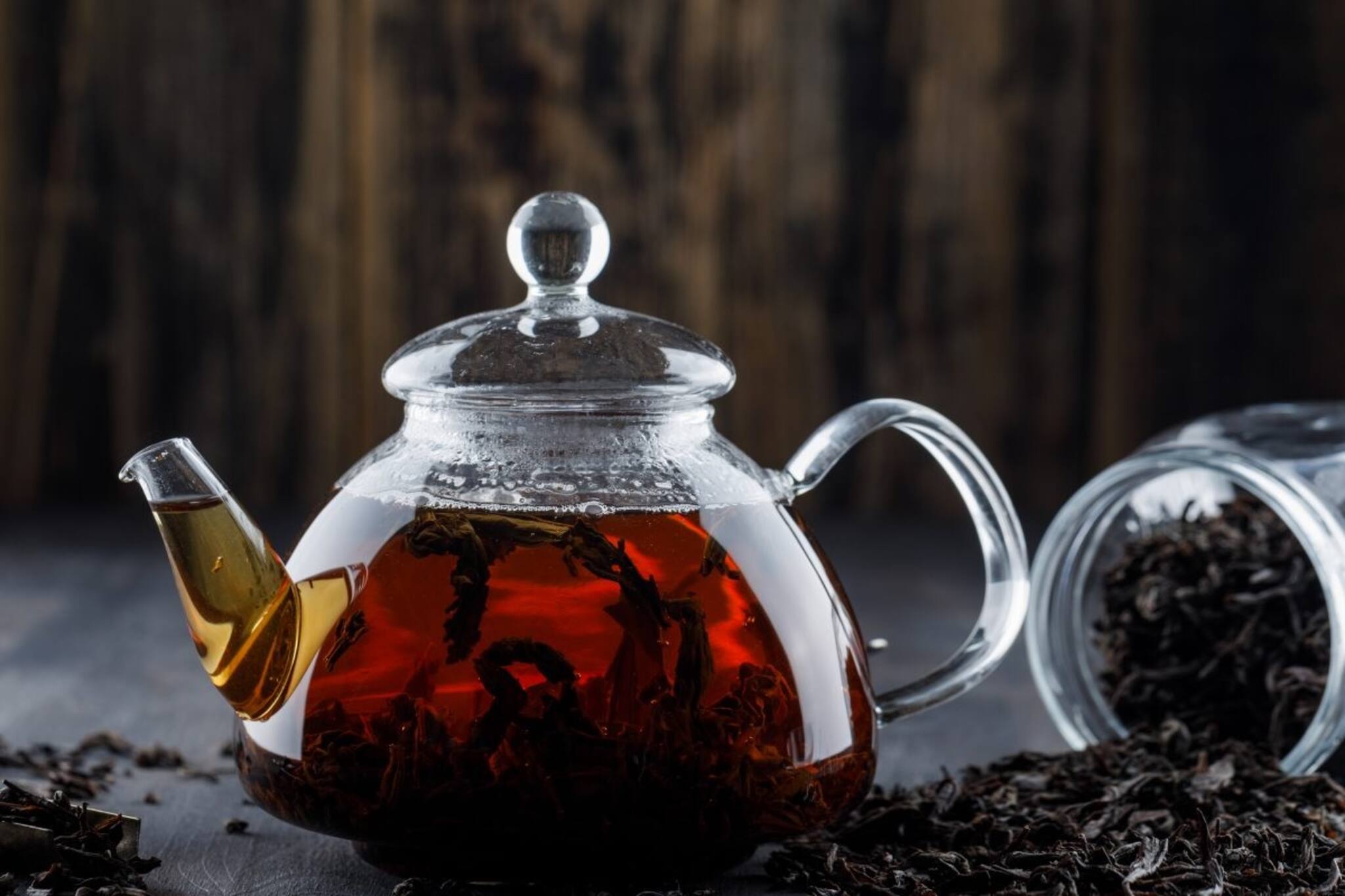 চা খেলেই কমবে পেটের সমস্যা? ওষুধ না খেয়েই কমবে অ্যাসিডিটি, জেনে নিন