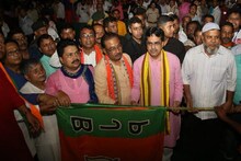 লোকসভা ভোটের আগে দলবদলের পালা চলছে ত্রিপুরায়