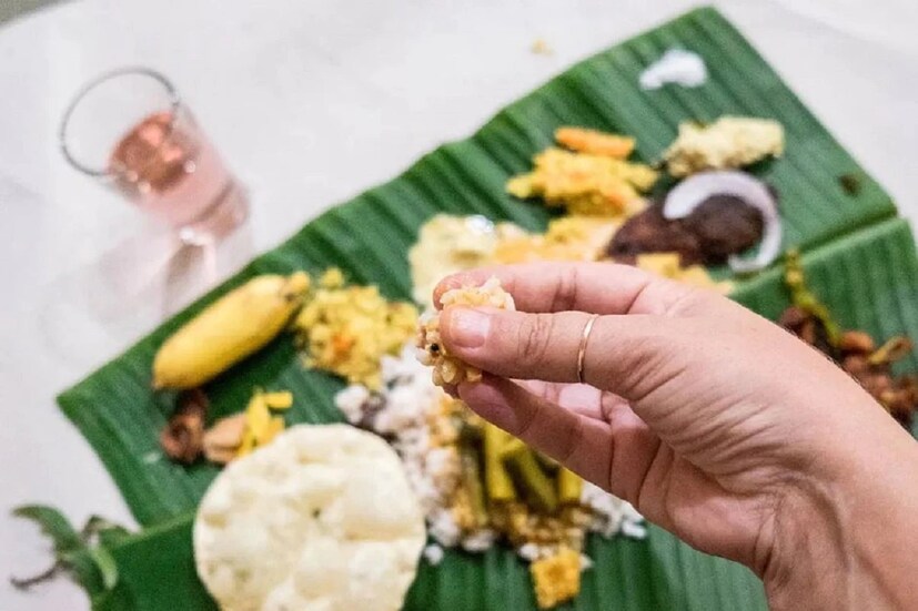 বহু মানুষ আমিষ খাবার খাওয়ার থেকে নিরামিষ খাবার খাওয়ার দিকে বেশি আগ্রহ দেখাচ্ছেন ৷ প্রতীকী ছবি ৷