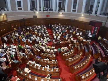 বিধানসভায় নজিরবিহীন ভাবে দু’দিন আলোচনা হবে বিভিন্ন স্ট্যান্ডিং কমিটির রিপোর্ট