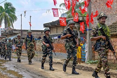 হুগলির গণনাকেন্দ্র যেন যুদ্ধক্ষেত্র! 