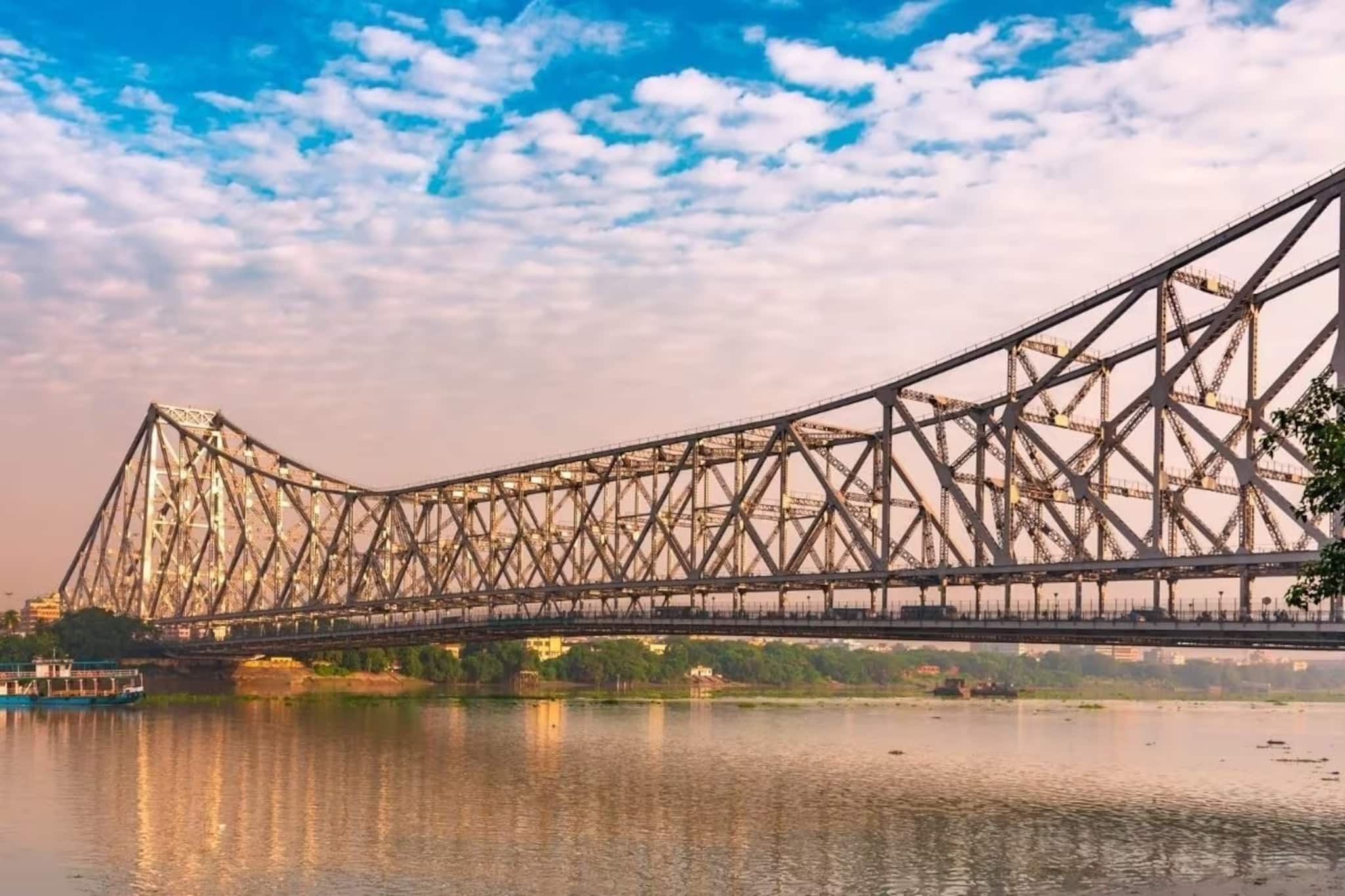 বাংলার কোন জেলায় লোক বাস করে সব থেকে বেশি? কোথায় কম? জানেন না বহু মানুষ