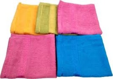 প্রতিদিনই তো সঙ্গে থাকে, বলুন দেখি রুমালের ইংরাজি কী?